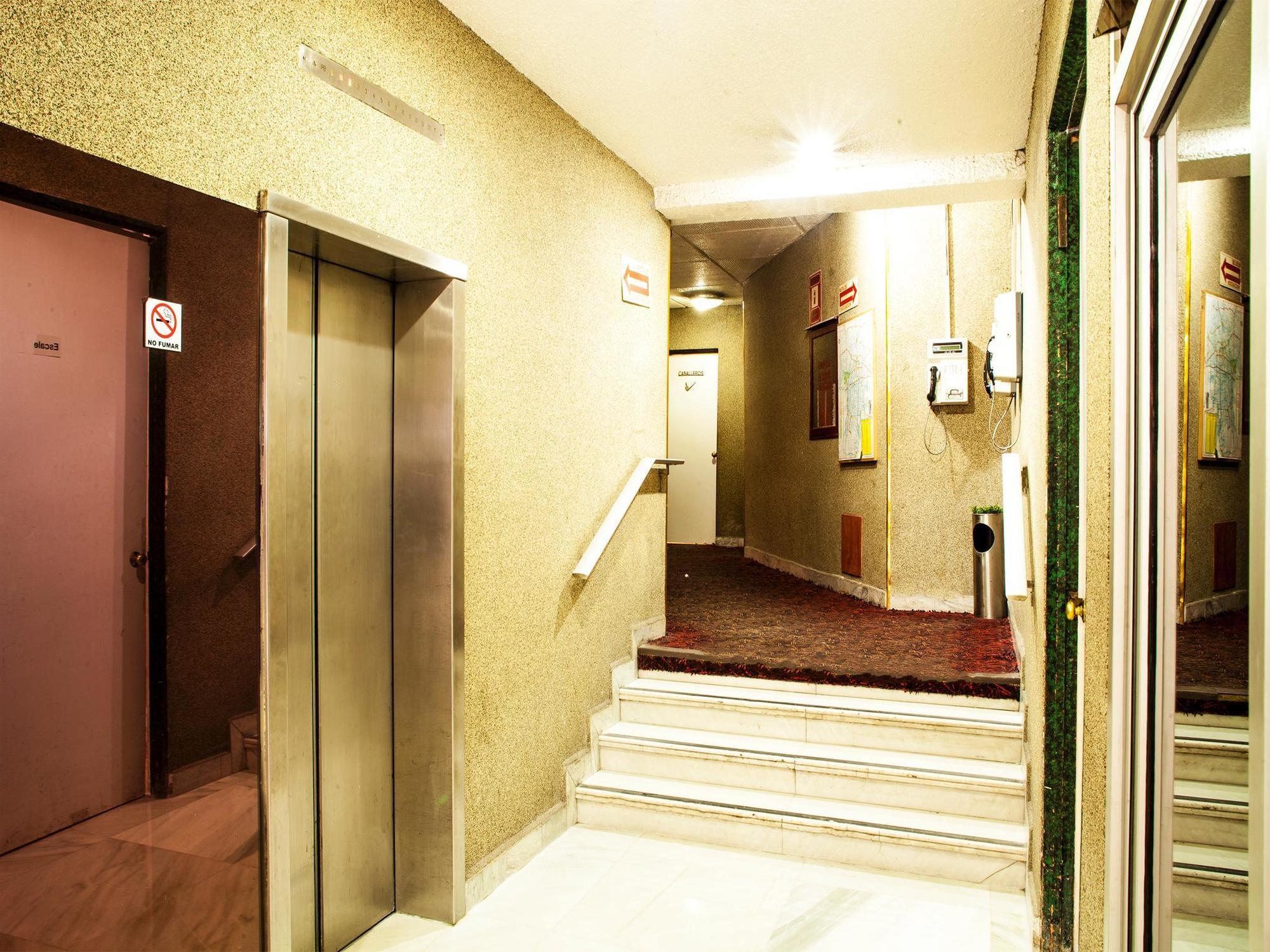 Hotel Plaza Madrid Mexiko-Stadt Exterior foto
